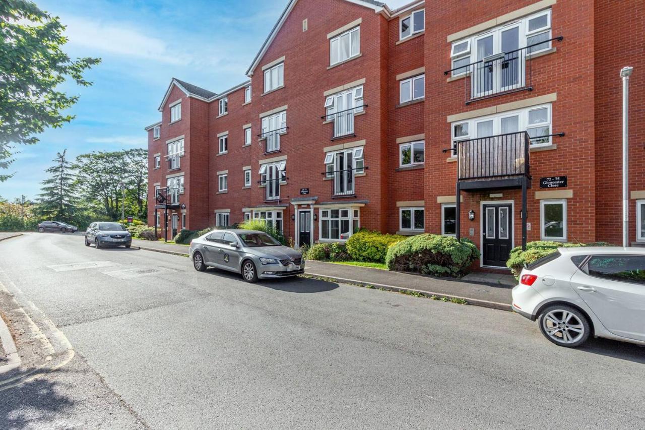 Lovely 2Bed Apt In Redditch, Free Wi-Fi & Parking Exteriér fotografie